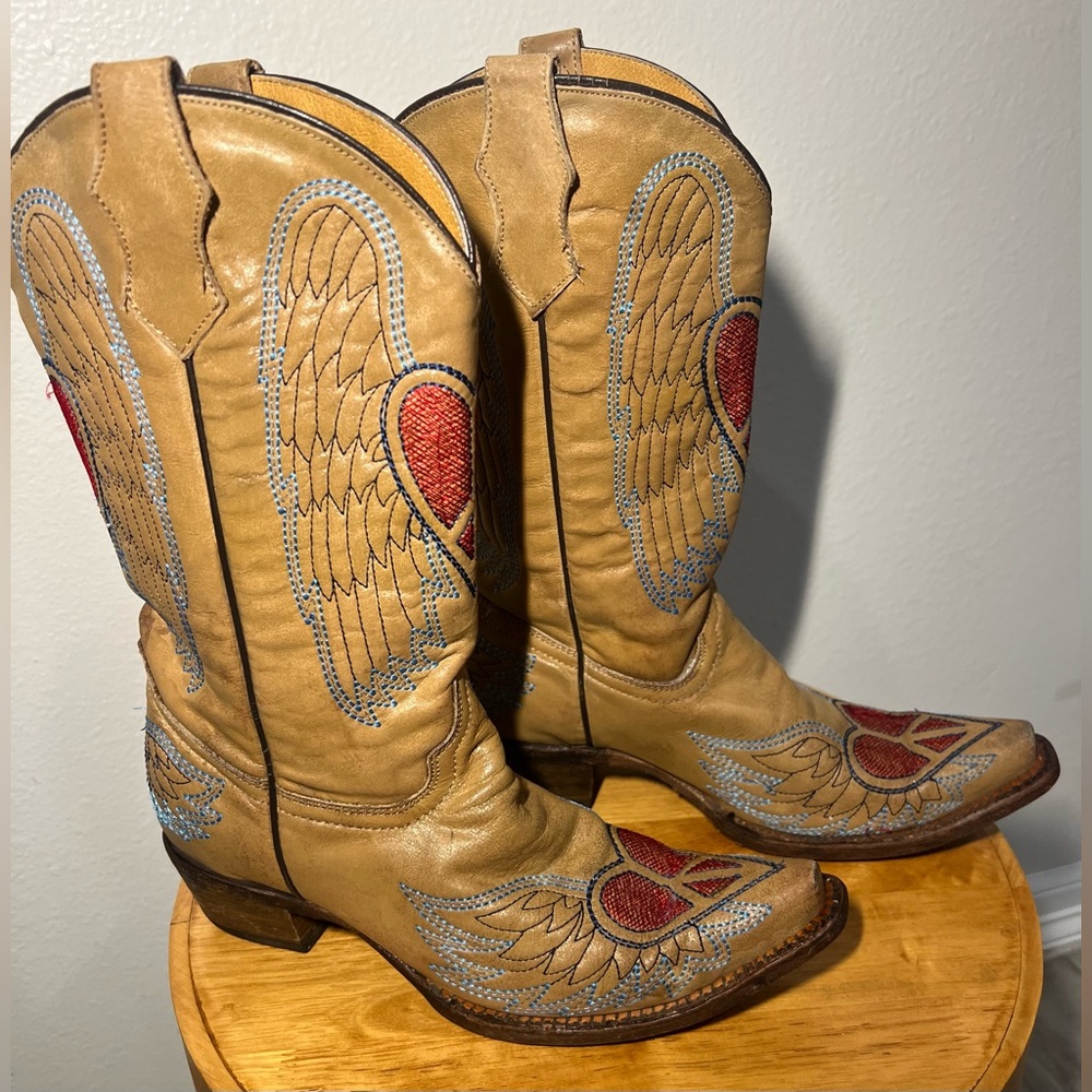Corral Teens Hearts & Wings Cowboy Boots Leather teenager/Women size 5T - Picture 2 of 8